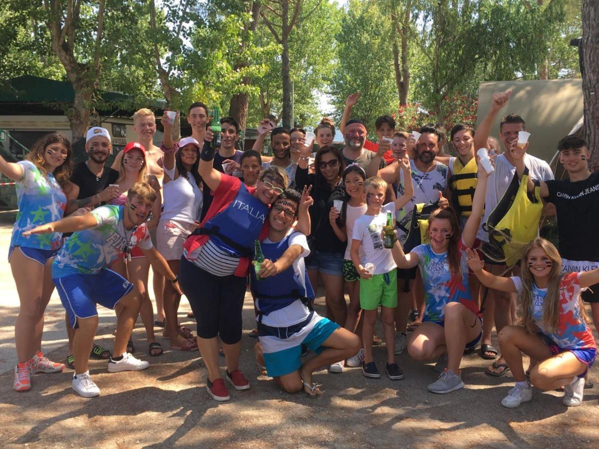 Camping Village Punta Navaccia Tuoro sul Trasimeno Exteriör bild