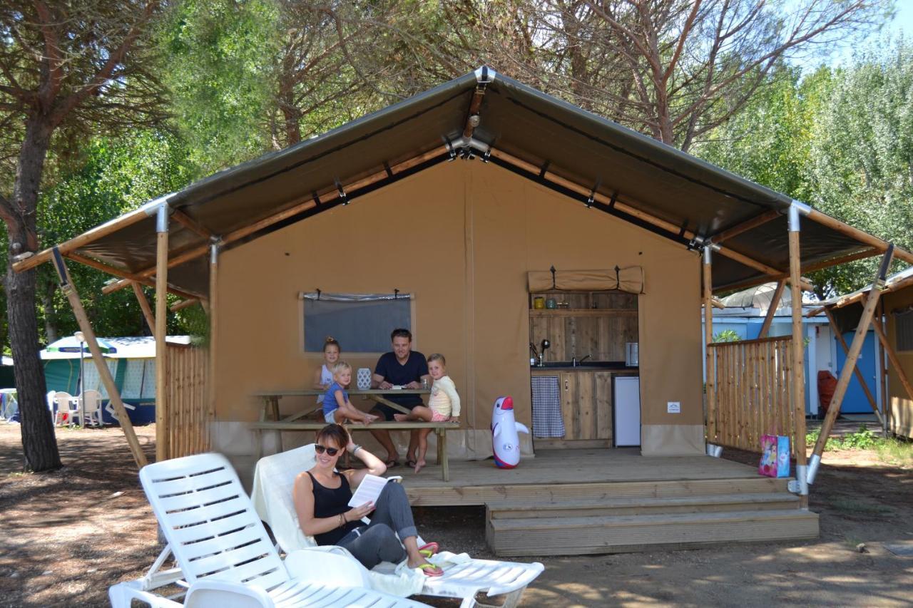 Camping Village Punta Navaccia Tuoro sul Trasimeno Exteriör bild