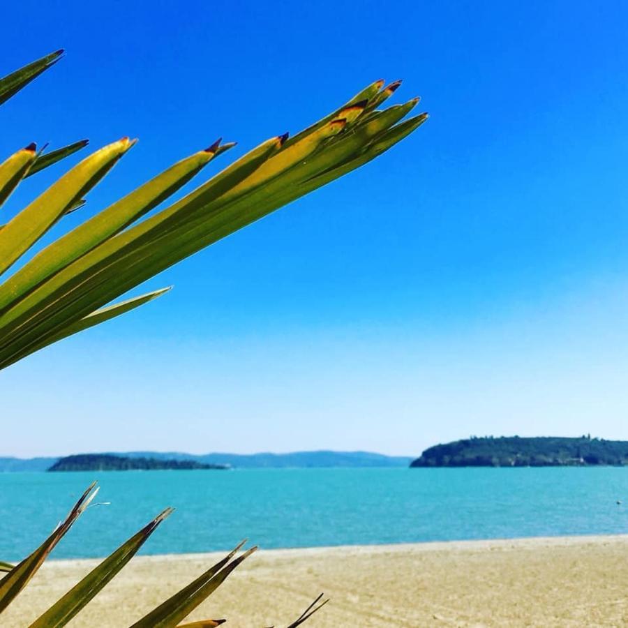 Camping Village Punta Navaccia Tuoro sul Trasimeno Exteriör bild