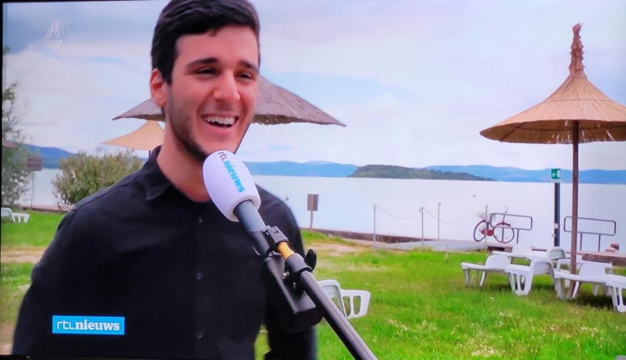 Camping Village Punta Navaccia Tuoro sul Trasimeno Exteriör bild