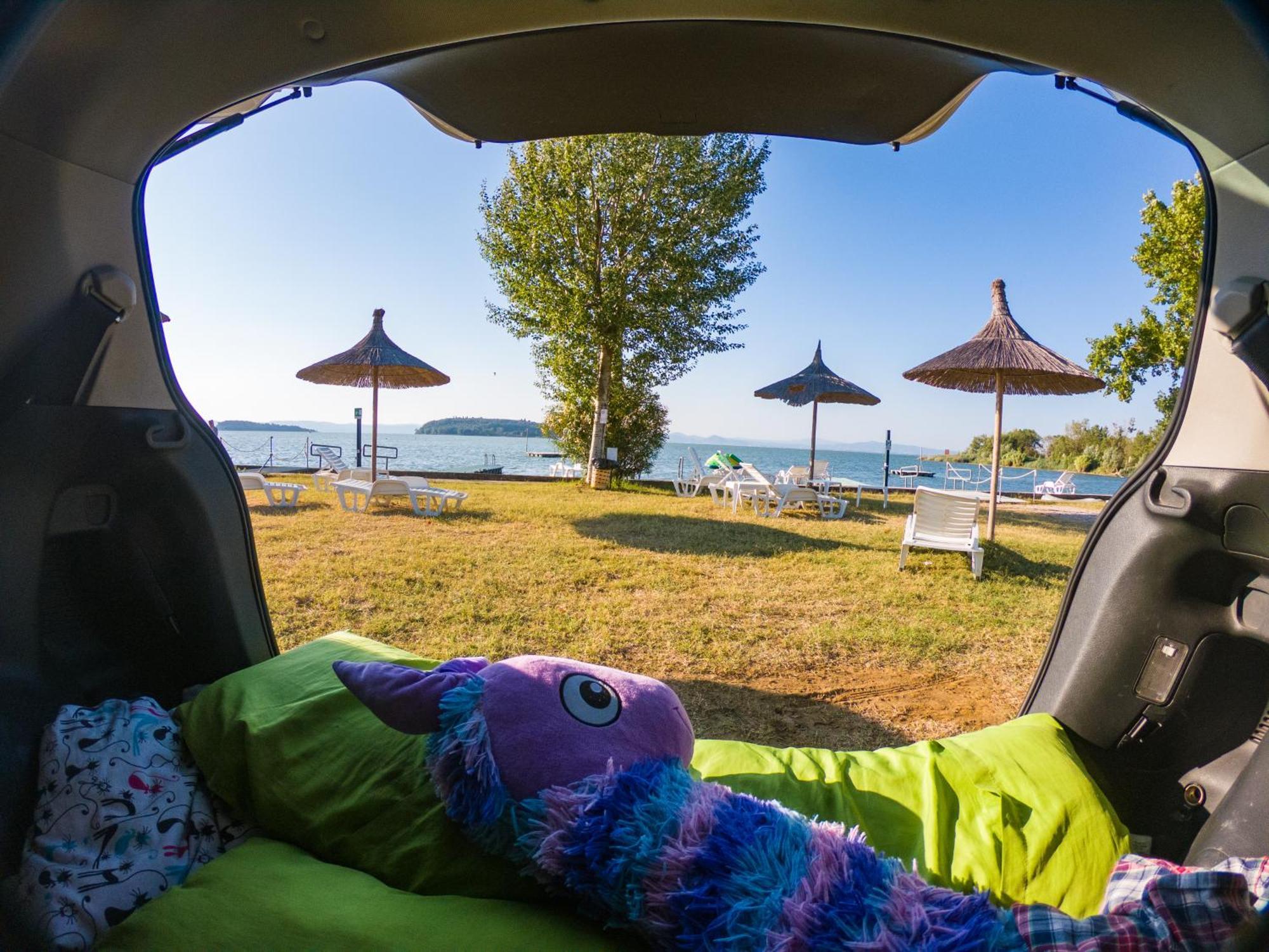 Camping Village Punta Navaccia Tuoro sul Trasimeno Exteriör bild